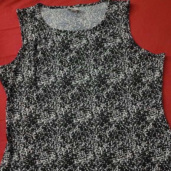 Worthington Tops - Black and white sleeveless blouse